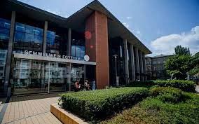 Университет Земмельвейса