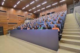 Карлов университет