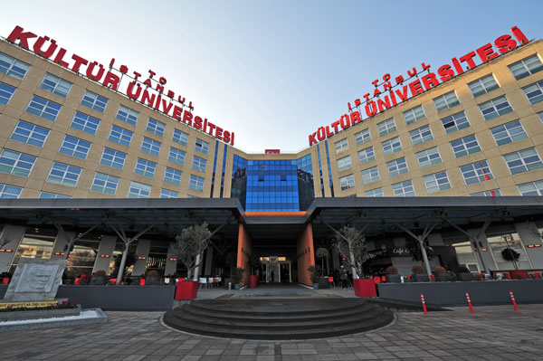 Официальный представитель Стамбульского университета культуры